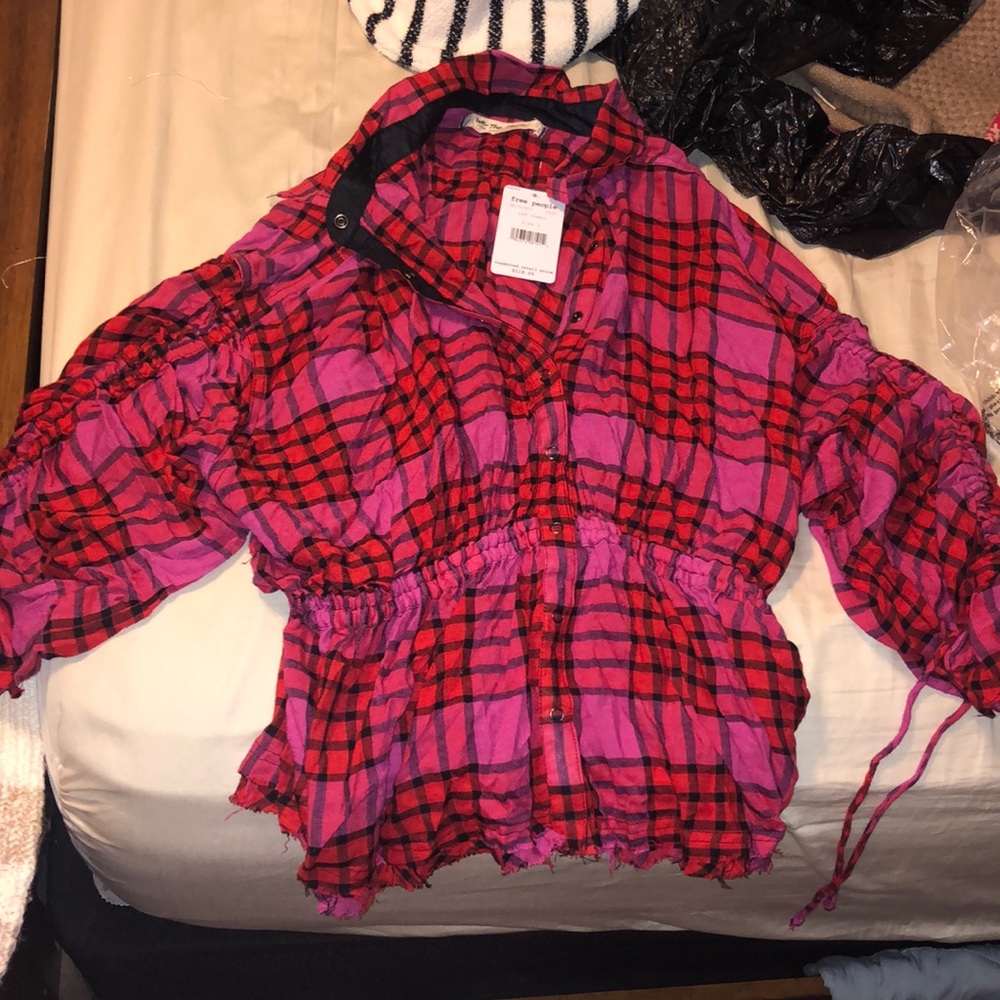 Free People NWT plaid red & pink combo top 🩷❤️